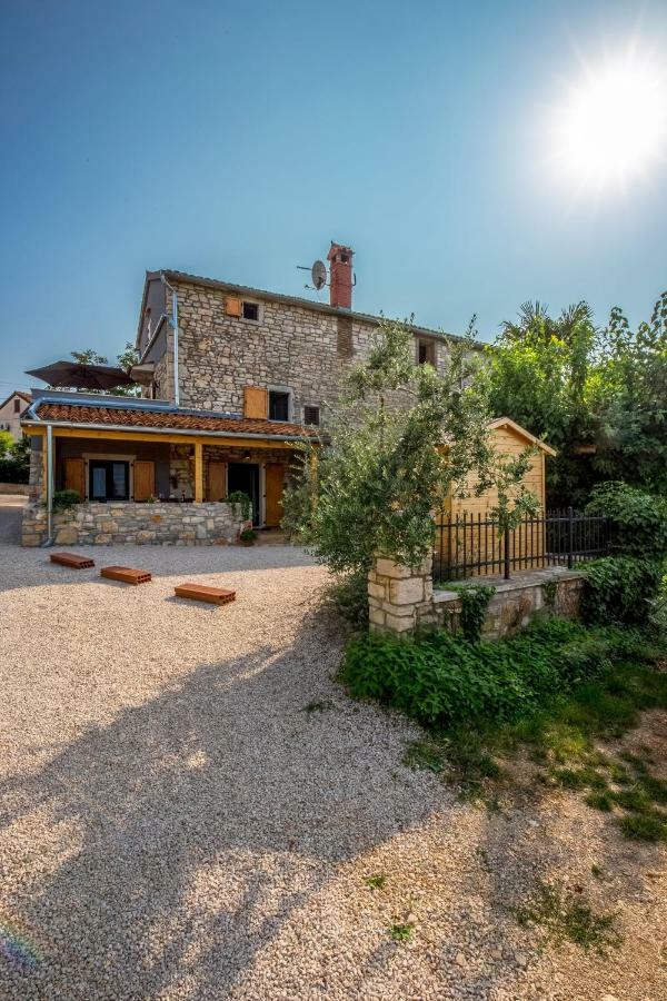 Apartment Li Tar-Vabriga Εξωτερικό φωτογραφία