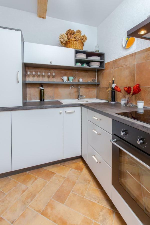 Apartment Li Tar-Vabriga Εξωτερικό φωτογραφία